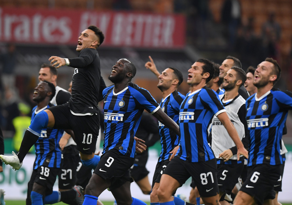 日媒：日本国门铃木彩艳预计13日在日本接受手指骨折手术